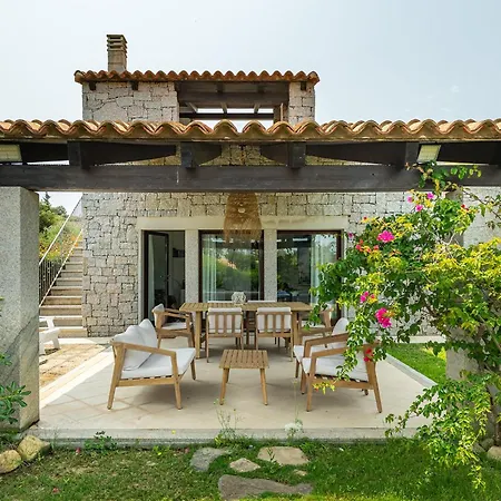 Villa Bouganville Cala Sinzias *